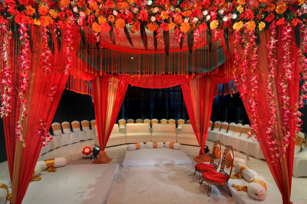 Radisson Blu Hotel New Delhi Paschim Vihar - photo 8