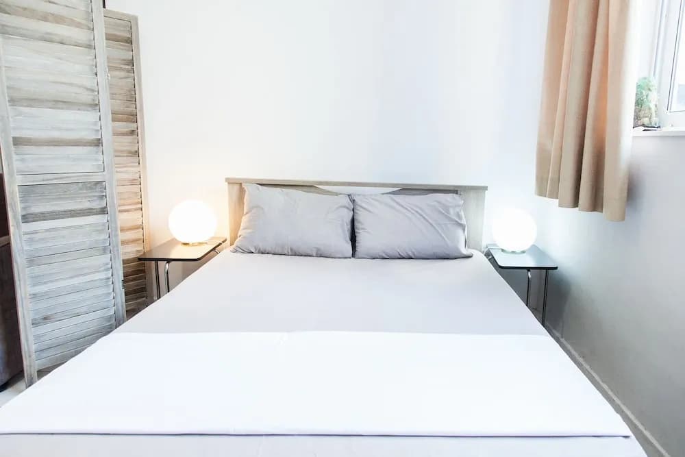 Cozy and Comfy Central Athens Apt. - photo 4