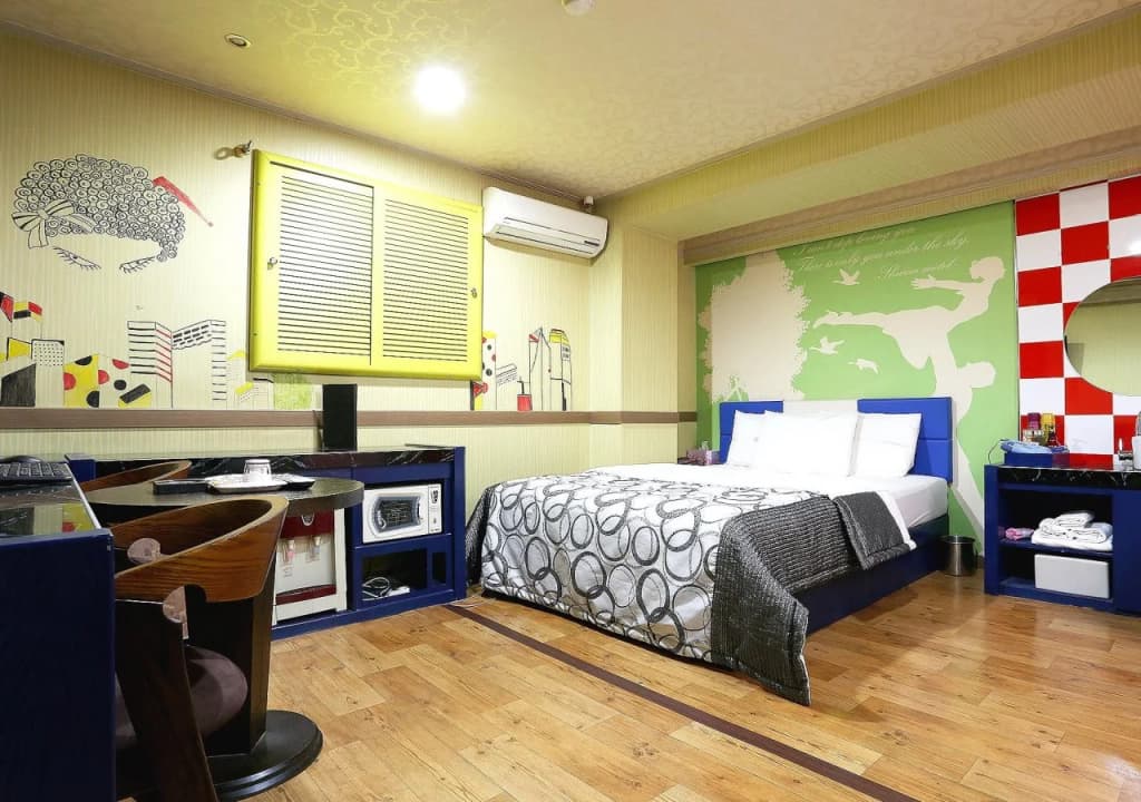Shim Hotel - photo 4