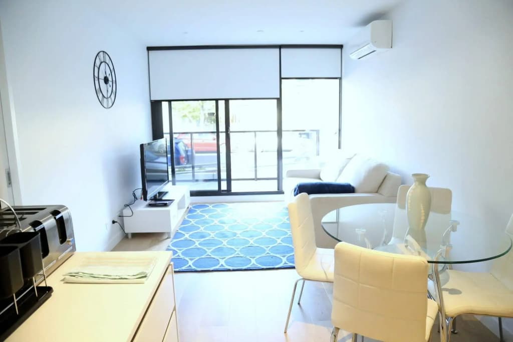 Heart of Ormond Apartment  by Ready Set Host - photo 1