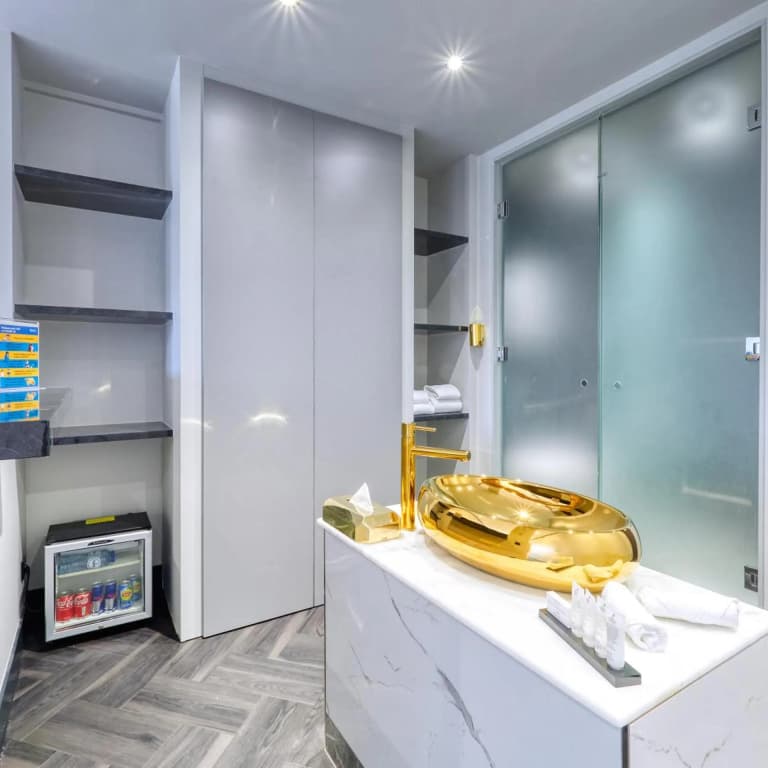 G hotel - photo 48