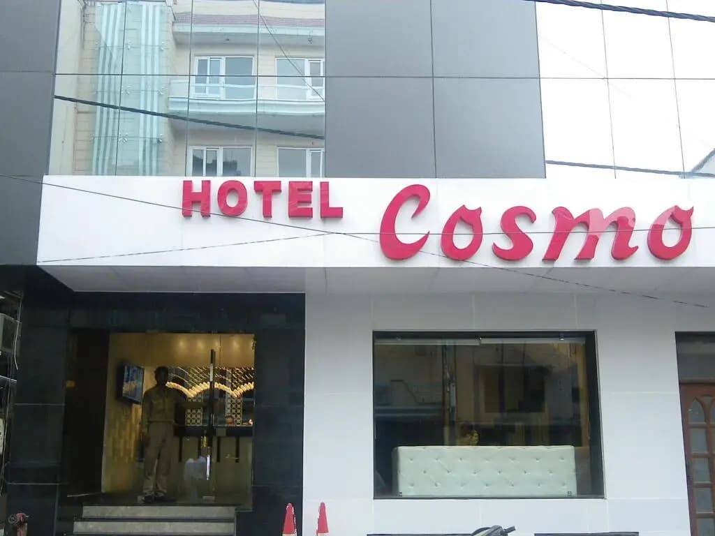 Hotel Cosmo - photo 1