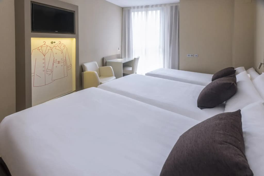 Serhs Del Port Hotel - photo 31