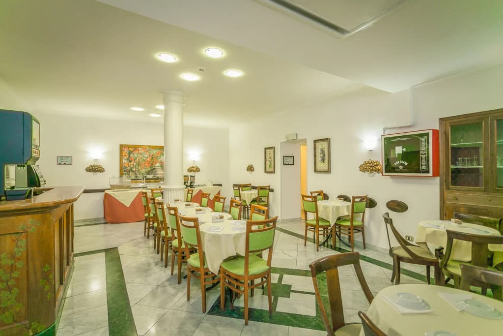 Hotel Argentina - photo 12
