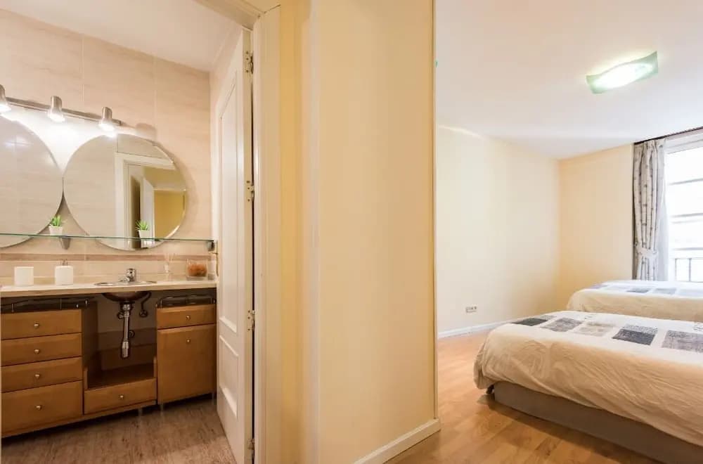 M&F Fuencarral Apartamento - photo 7