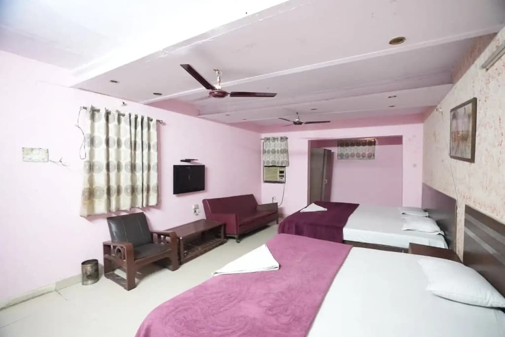 Hotel Swagat Palace - photo 11