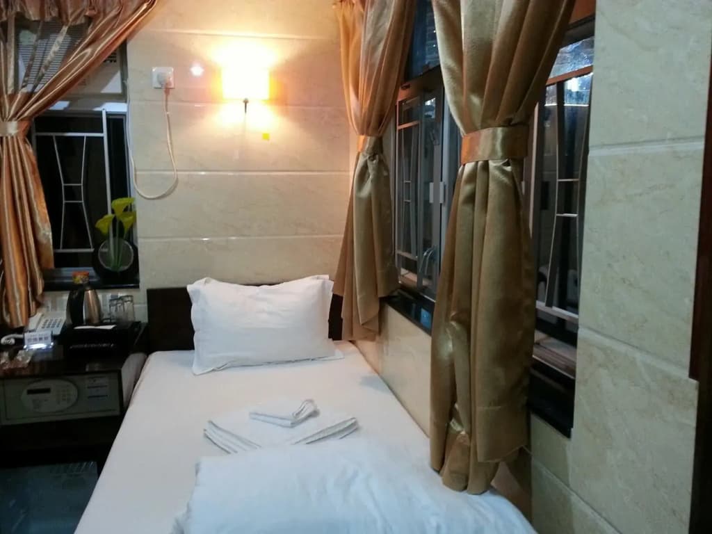 Comfort Guest House - Hostel - photo 45