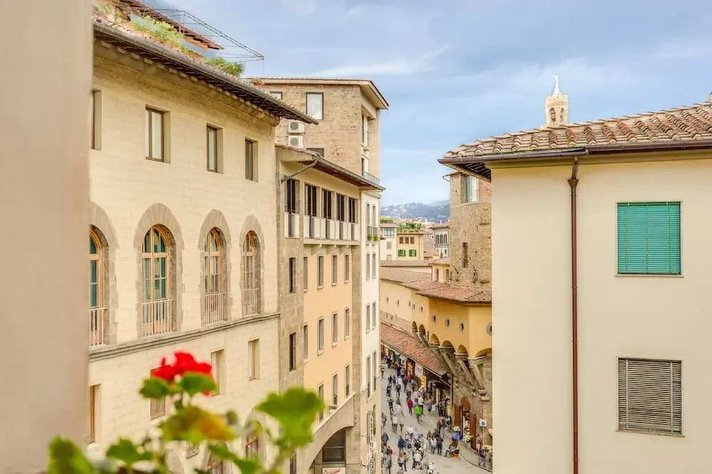 Piazza Santa Felicita - main photo