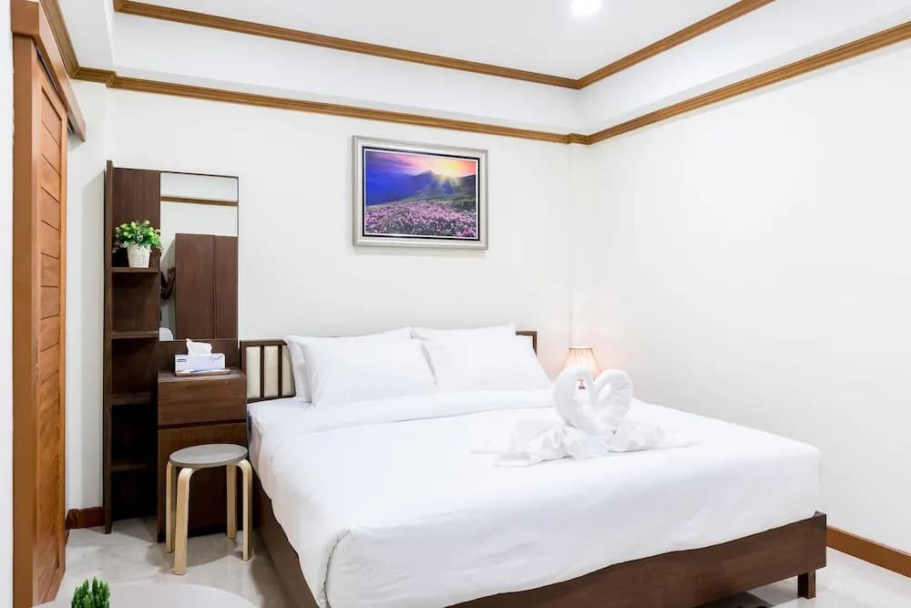 Suthep Home & Hostel - photo 5