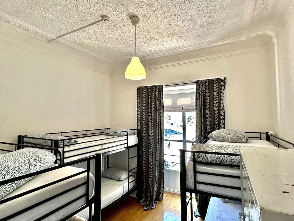 Samps Hostel - photo 11