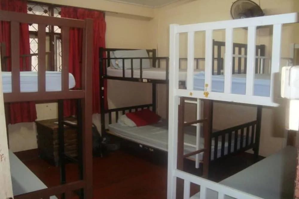 Khaosan Rainbow Hostel - photo 10