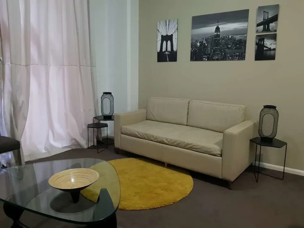 Darling Harbour Apartment - photo 4