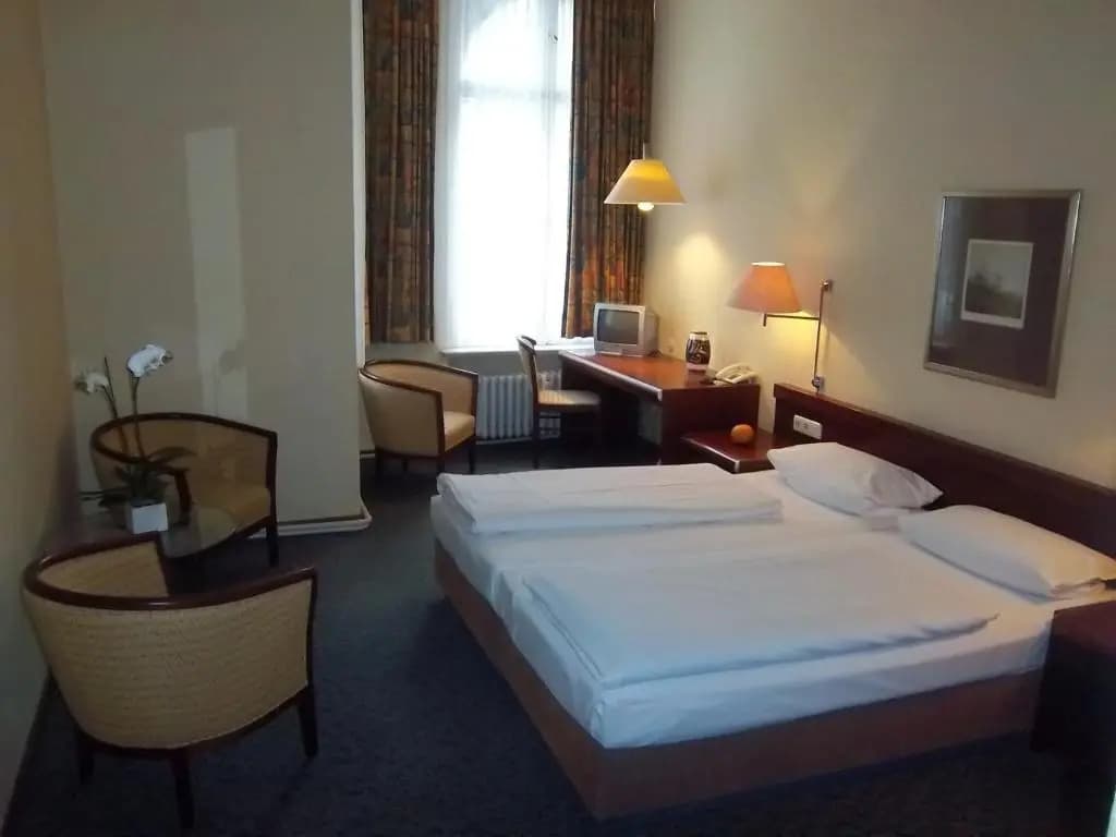 Hotel Xantener Eck - photo 2