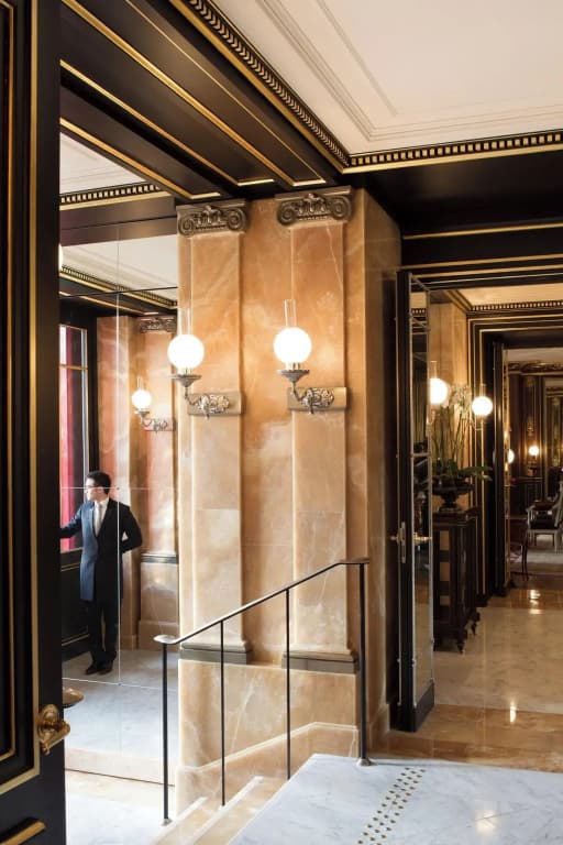 La Reserve Paris Hotel and Spa - photo 28