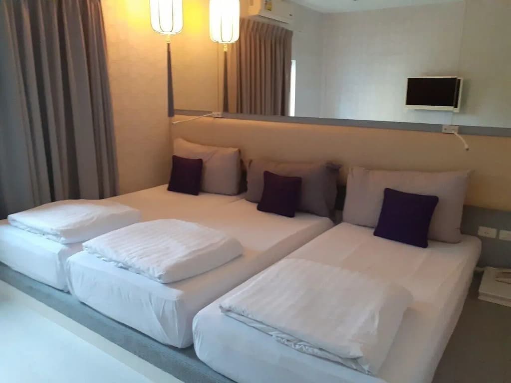 Sino Imperial Design Hotel - photo 36