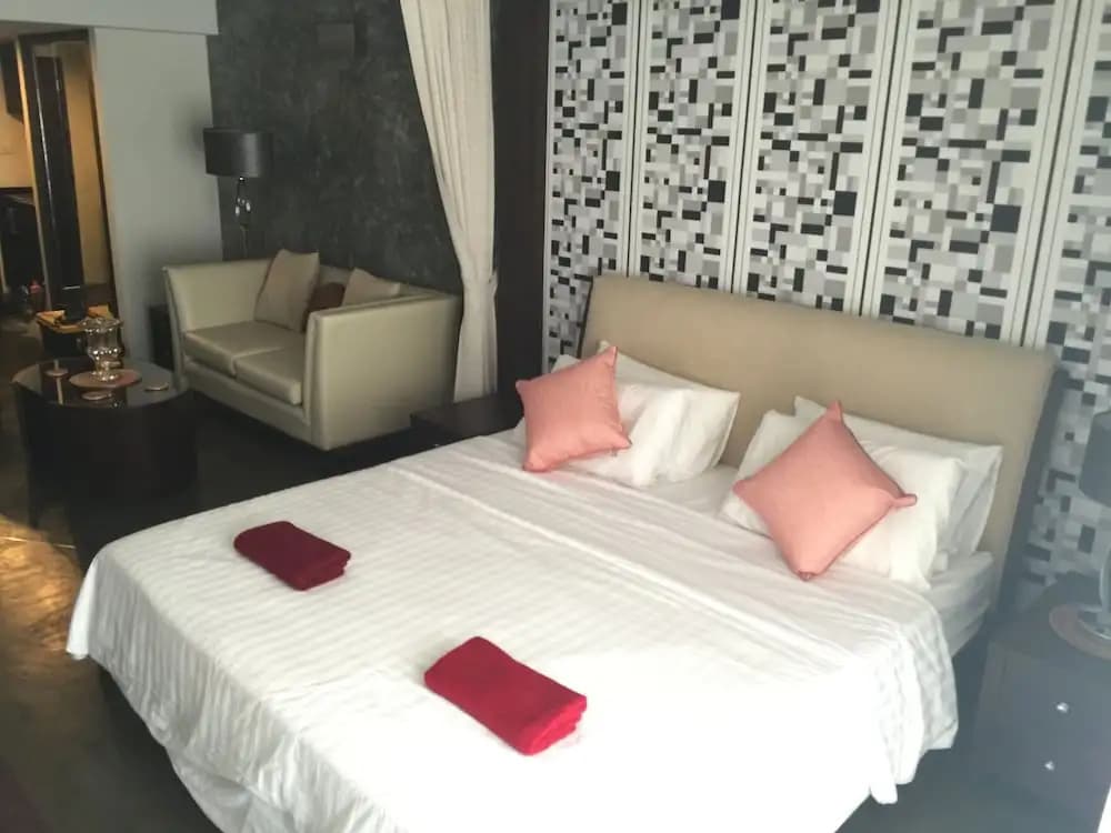Samui Pool View Apartment - photo 4