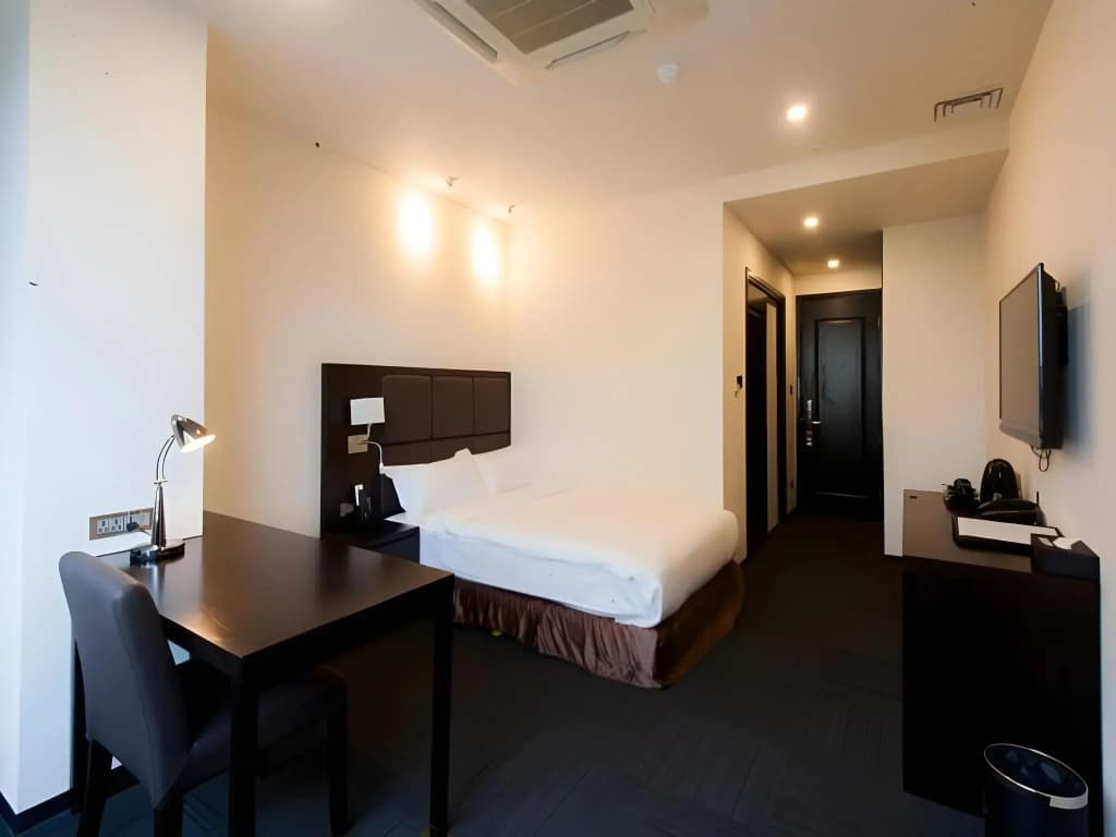 Sakura Hotel - photo 20