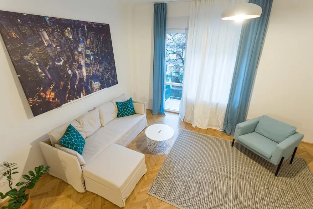Goodtrip Apartments - Madách square - photo 6