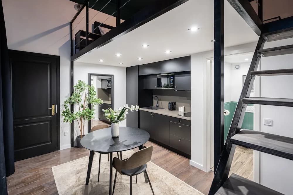 E41 Boutique Apartments by BQA - photo 15