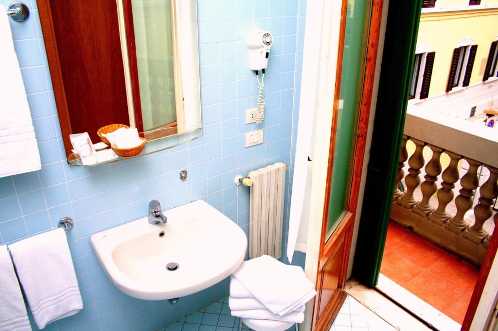 Hotel Bonifacio - photo 10