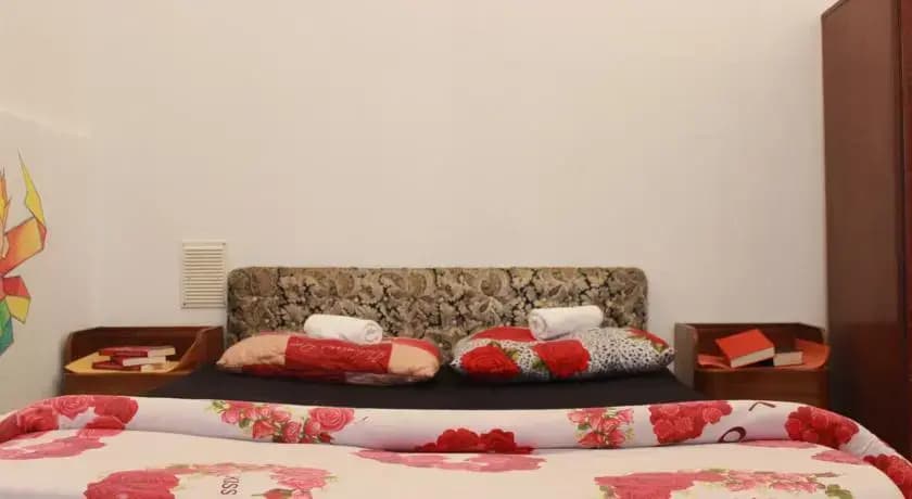 HoneyLike Hostel Tbilisi - photo 8