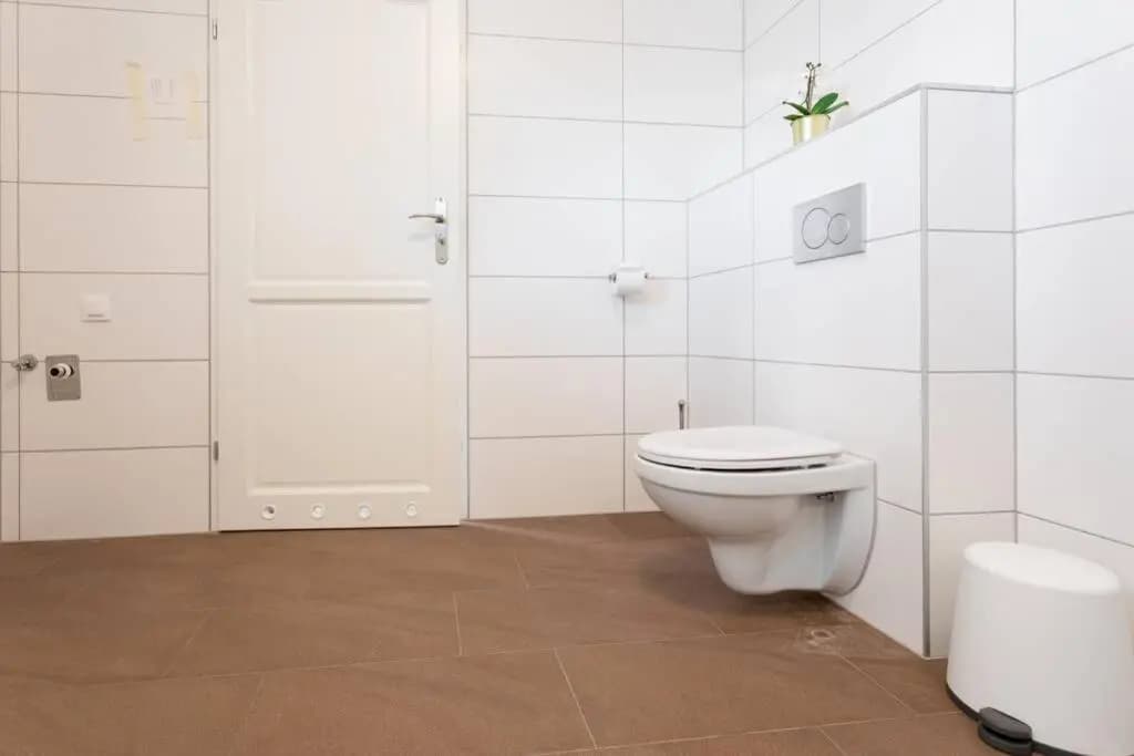 Penthouse near Schoenbrunn with large terrace! N43 - photo 9