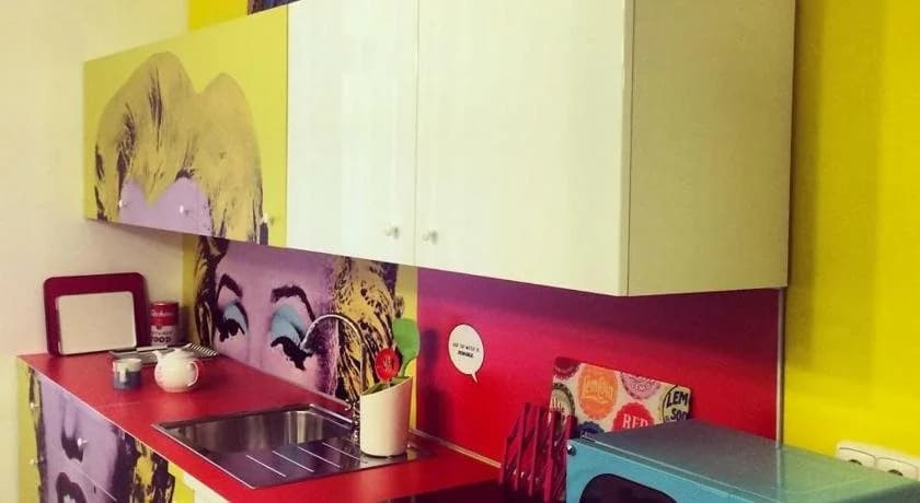 Art Hole Hostel - photo 25