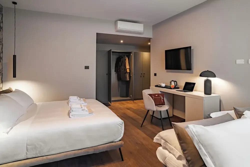 Hotel Porpora Suite - photo 8