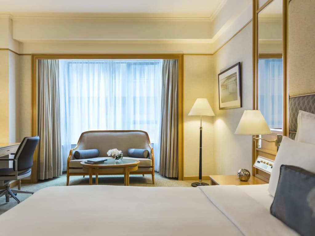 Renaissance Riverside Hotel Saigon - photo 6