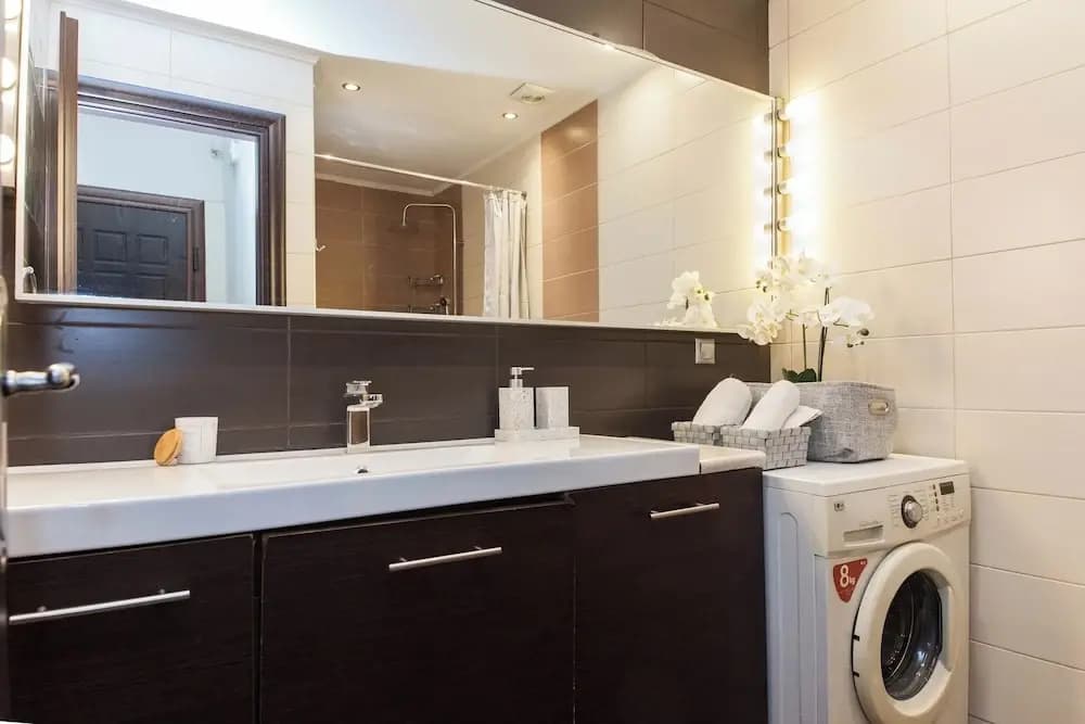 Luxurious 3 Bd Modern Apt in Dafni - photo 8