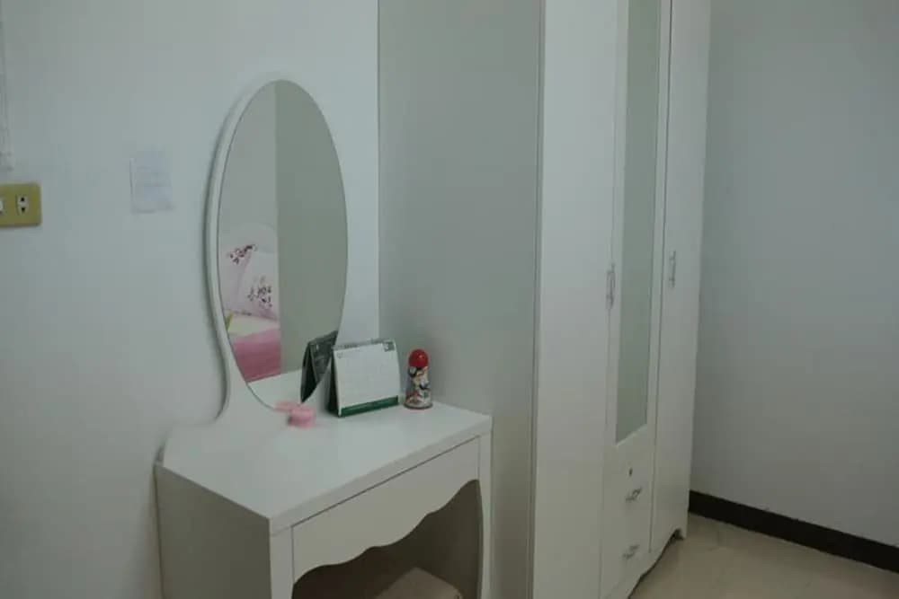 Comfy Studio - photo 1