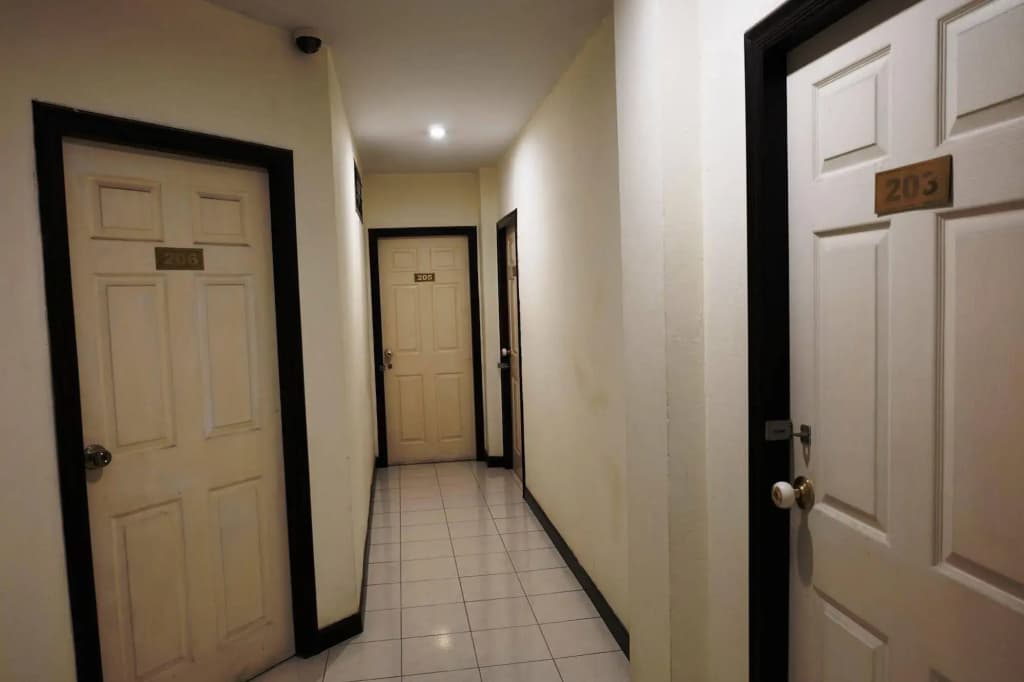 Parinya's Apartment - photo 10