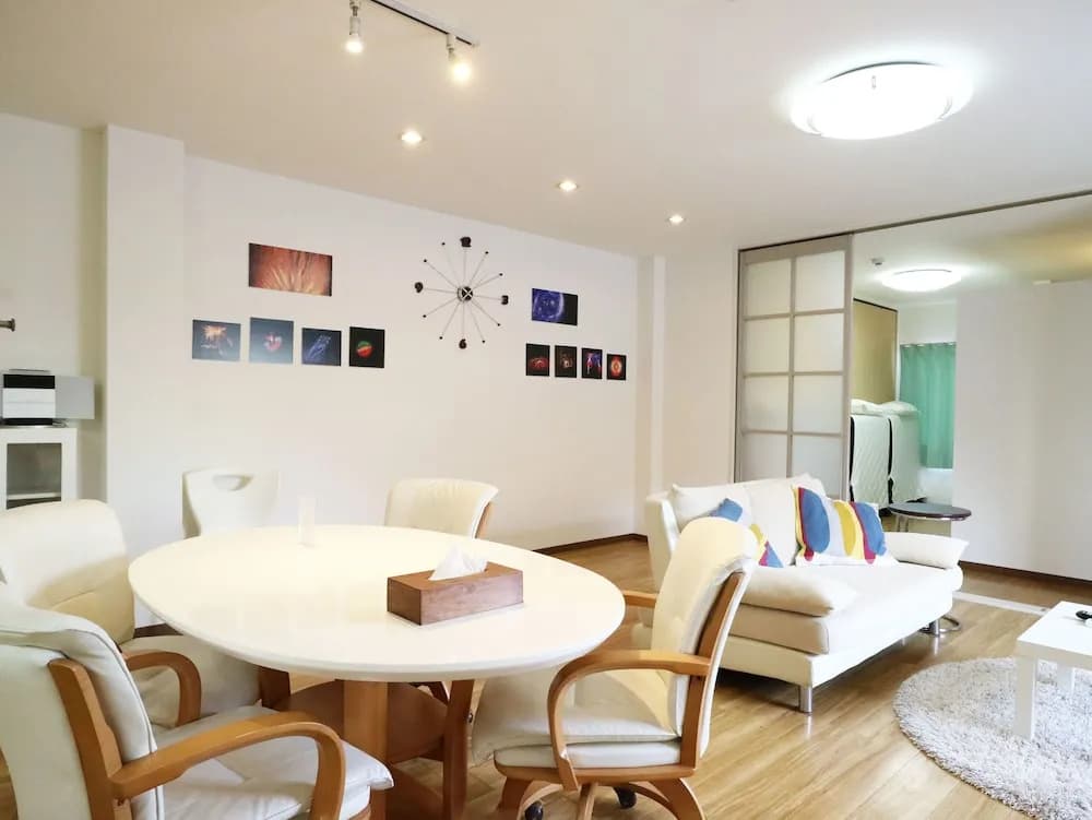 Base Osaka - photo 19