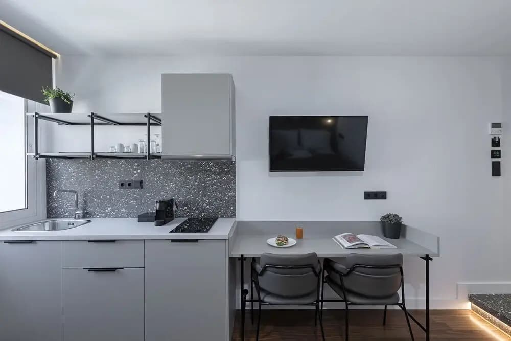 The Athenians Art Apartments - photo 43