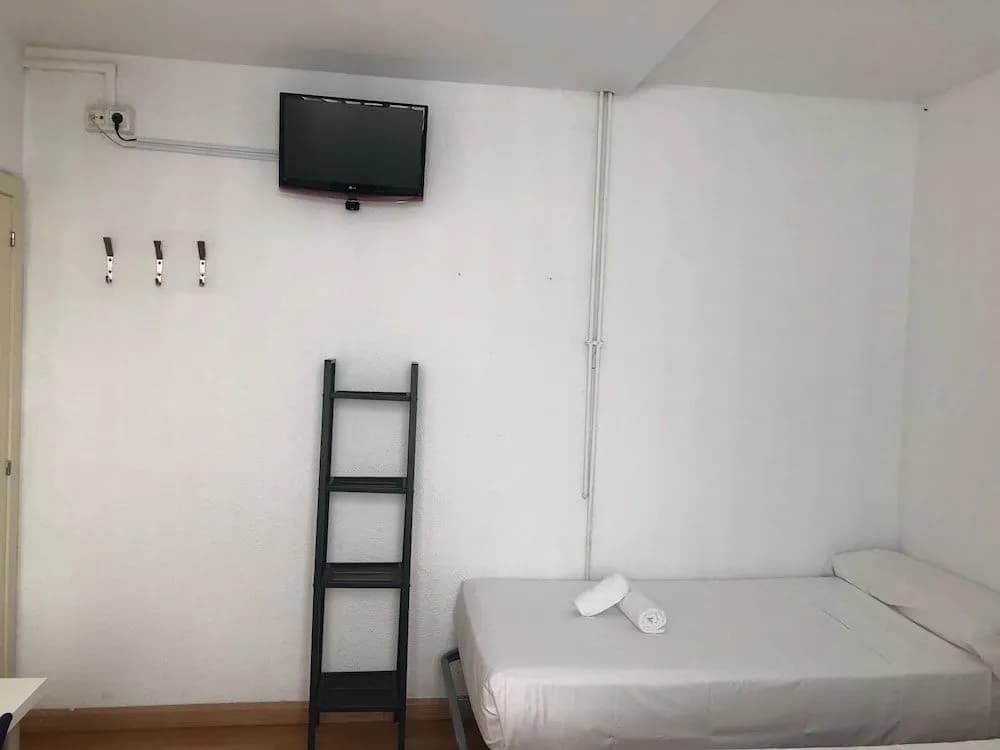 Residencia Universitaria Augusta - photo 4