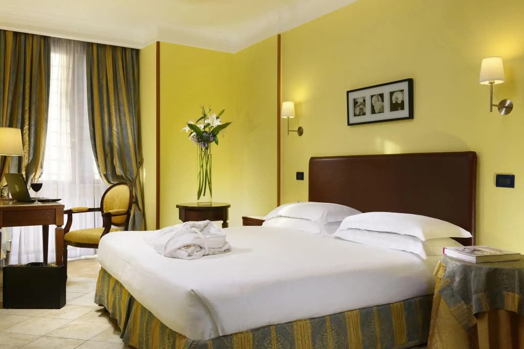 Hotel Tuscolana - photo 20