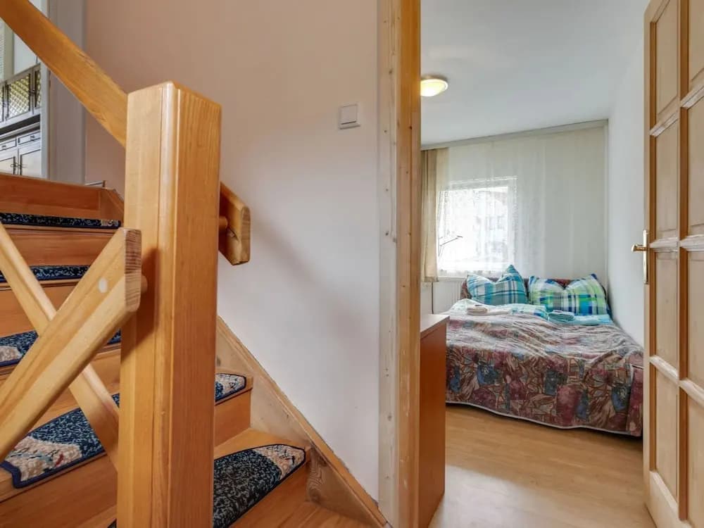 Lively Holiday Home in Wien With Private Garden - photo 4