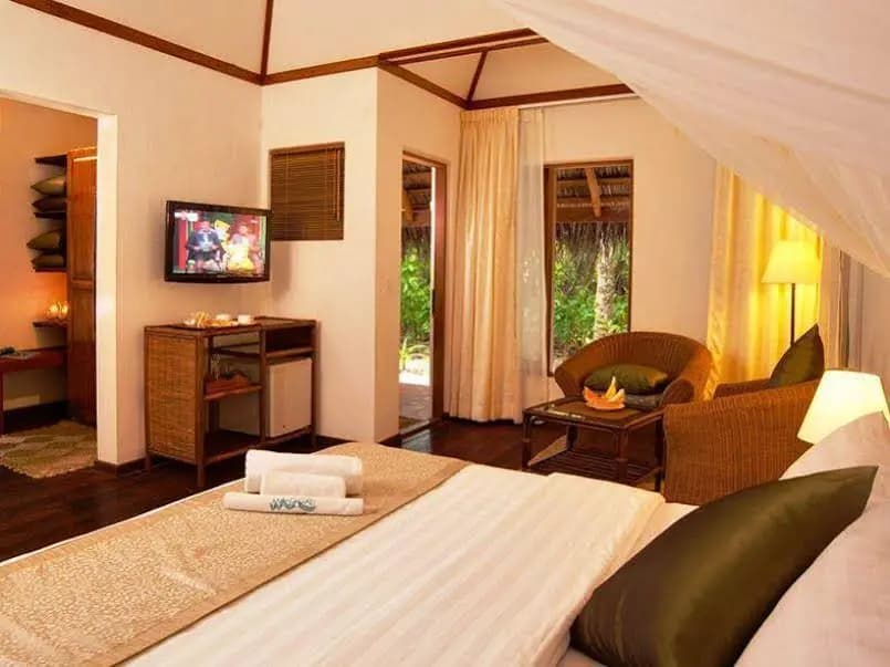 Madoogali Resort & Spa Maldives - photo 2