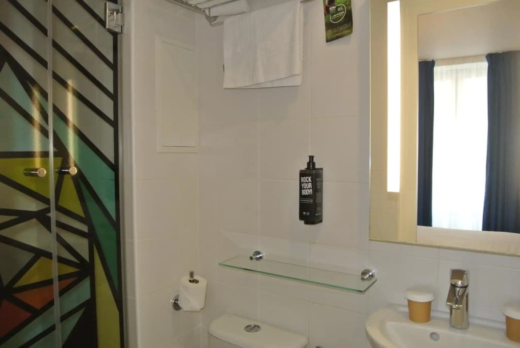 ibis Styles Paris Maine Montparnasse - photo 21