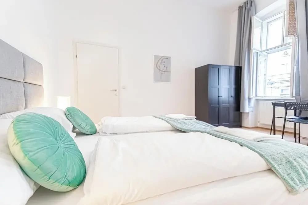 Private Room Long Stay Near Lugner City - photo 3