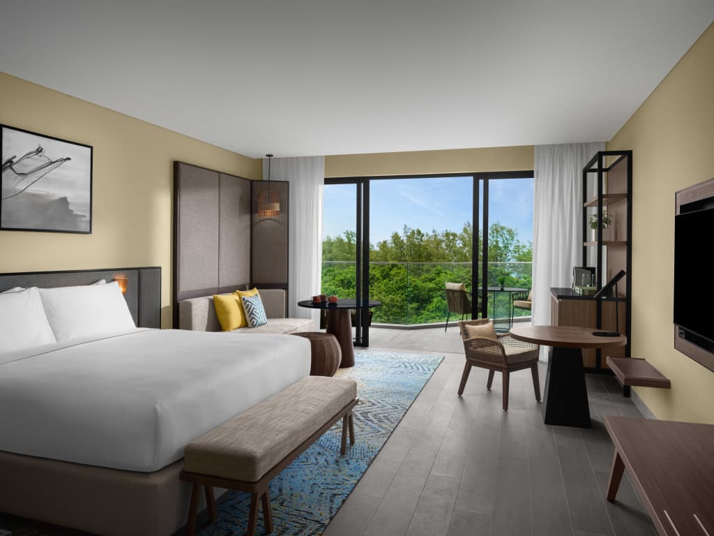 Crowne Plaza Phu Quoc Starbay by IHG - photo 4