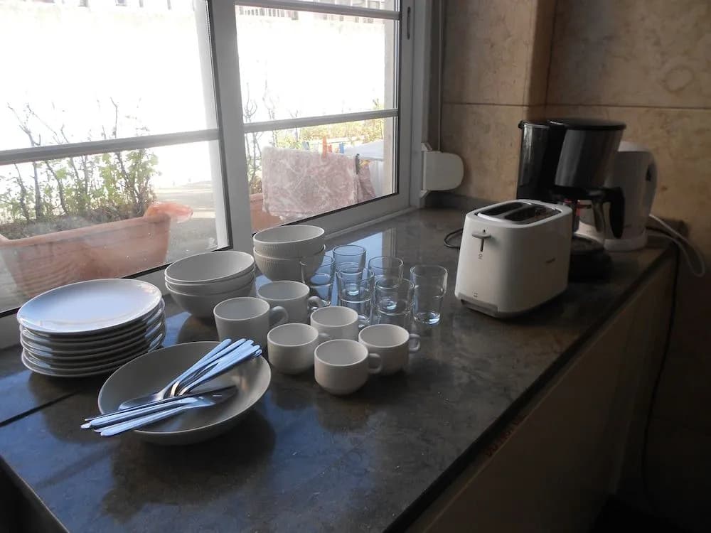Lisbon Top Hostel - photo 11