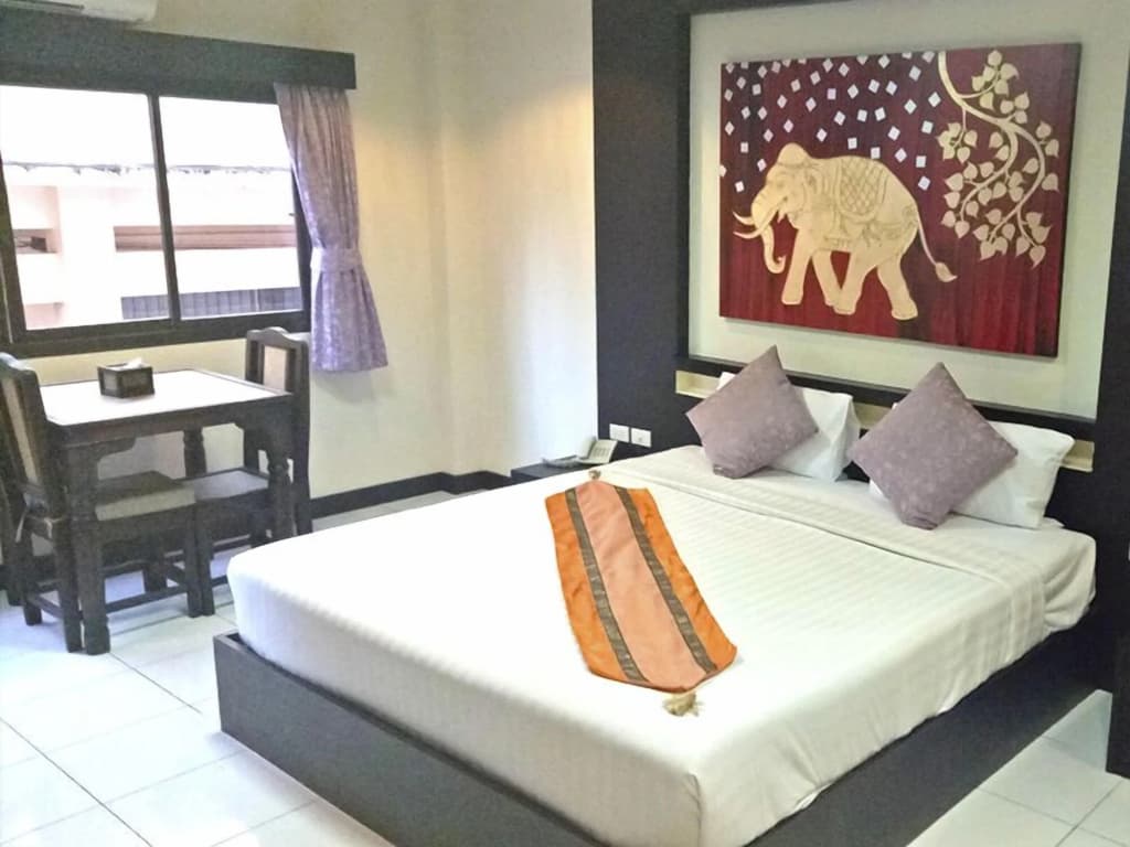 Zip Lounge & Apartments - photo 3