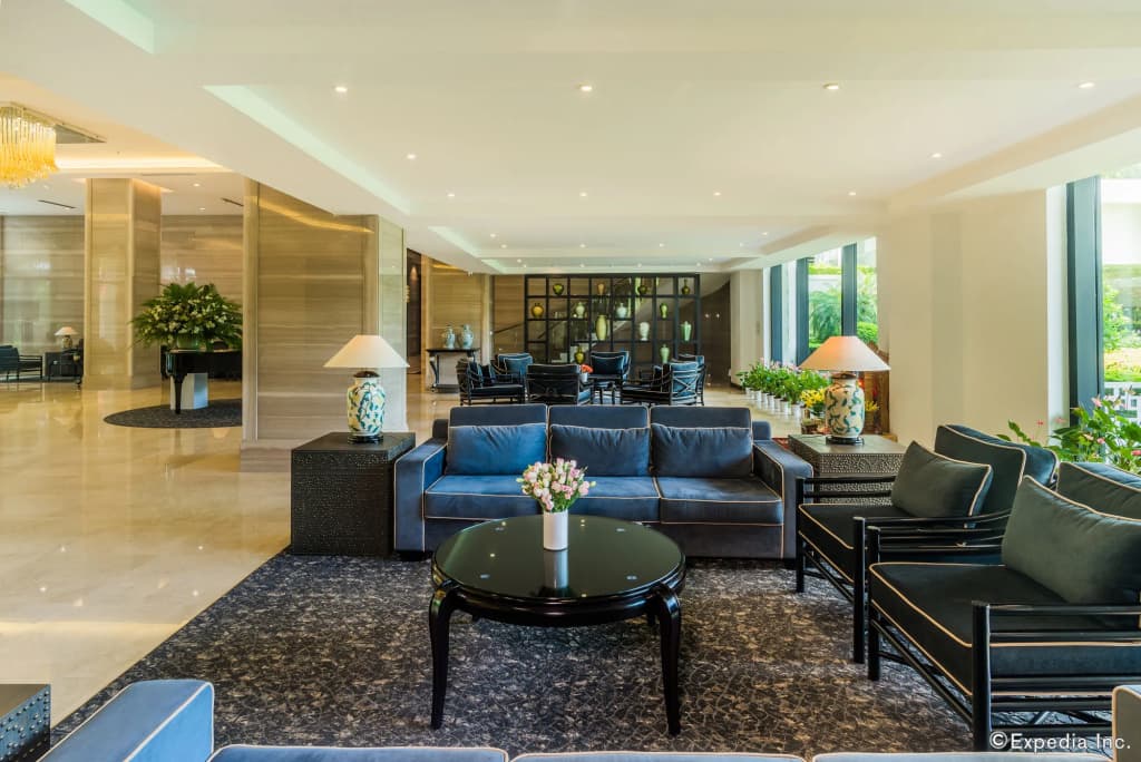 Elegant Suites Westlake - photo 2