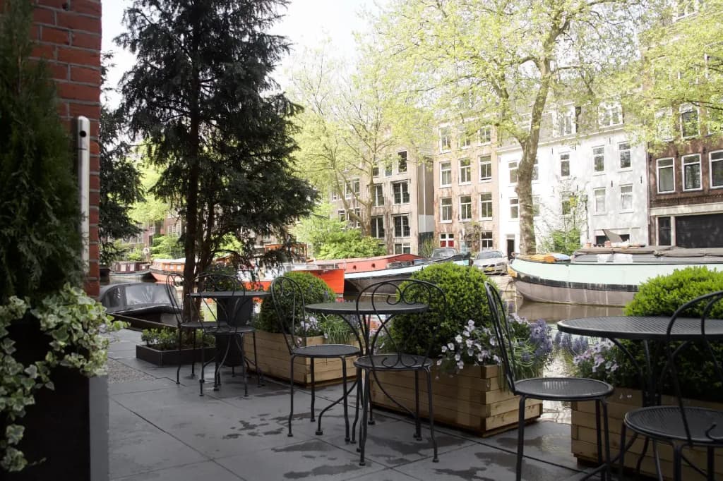 The Amsterdam Canal Hotel - photo 40