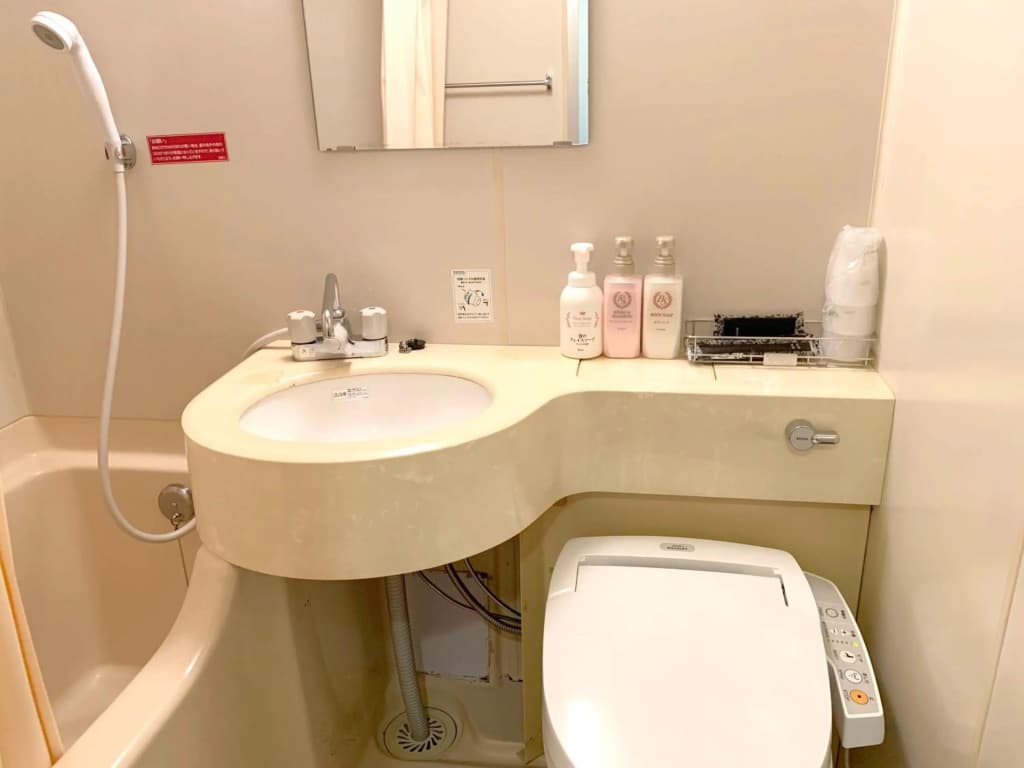 Tokyo Plaza Hotel - photo 27