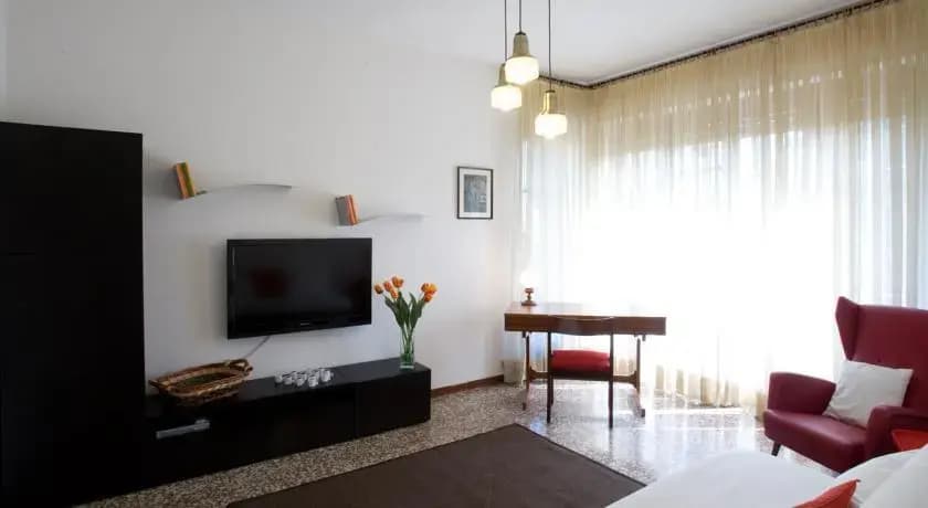 Niguarda Apartment - photo 1