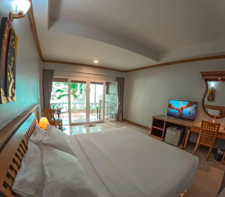 Haadson Resort - photo 2