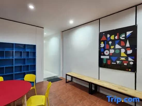 RYB Hostel Phuket - photo 6