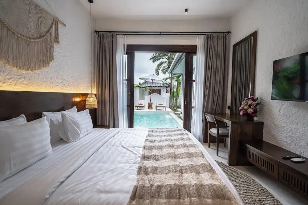 Moonlight EVDEkimi - Stylish 2BR escape with Tropical garden and Pool - photo 6